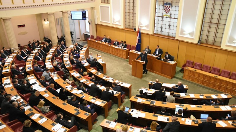 Sabor potvrdio povjerenje Vladi, Plenković: Pokazat ćemo razliku između ozbiljne i odgovorne politike i politikanstva